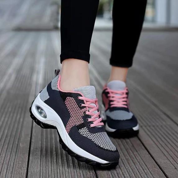 Dámské sportovní tenisky Urban PulseLift X9 - fotka 4