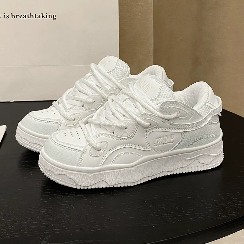 Dámské moderní nízké tenisky Fashion Cloud Flex s platformovou podešví, šněrováním a městským streetwear designem - fotka 2