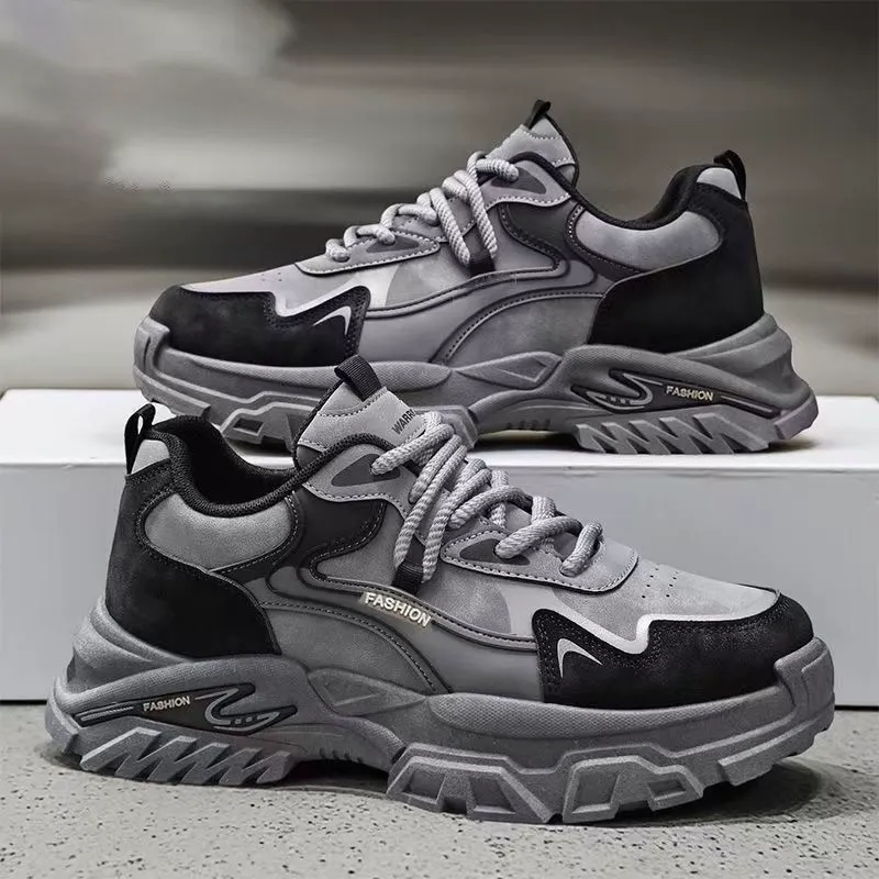 Pánské robustní nízké tenisky CoreStep N.musi s výraznou členitou podešví, šněrováním a sportovně městským designem - fotka 3